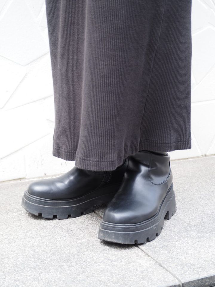 ボリュームブーツ