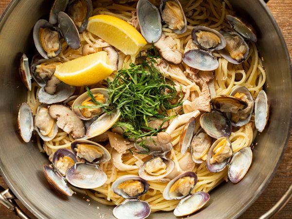 「意外と知らない」ダッチオーブンの正しい使い方知ってる？画期的なテクニックも徹底解説！