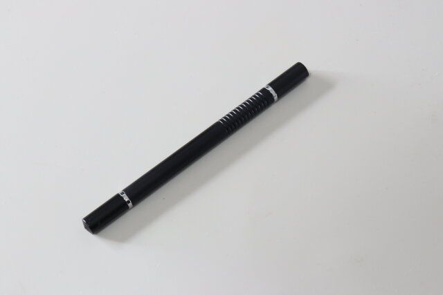 ダイソーの便利なボールペン付きコークスペン