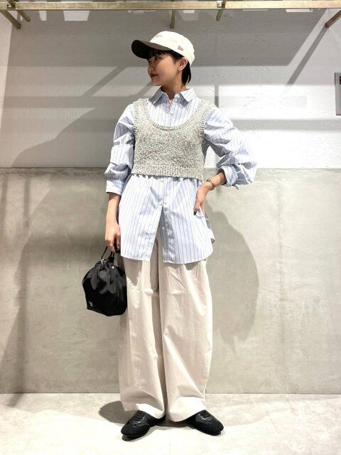 白ワイドパンツコーデ4