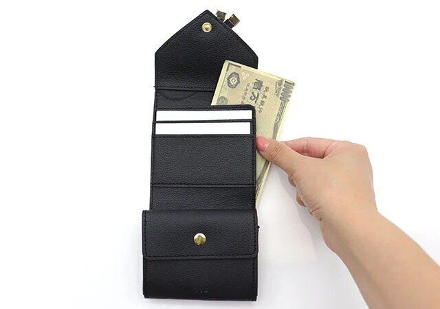 VIS ハートカット財布ミニBOOK使用例