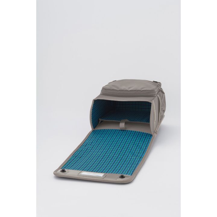 ファミリアのランドセルリュック カスタムモデルの中面のチェック柄（グレー）