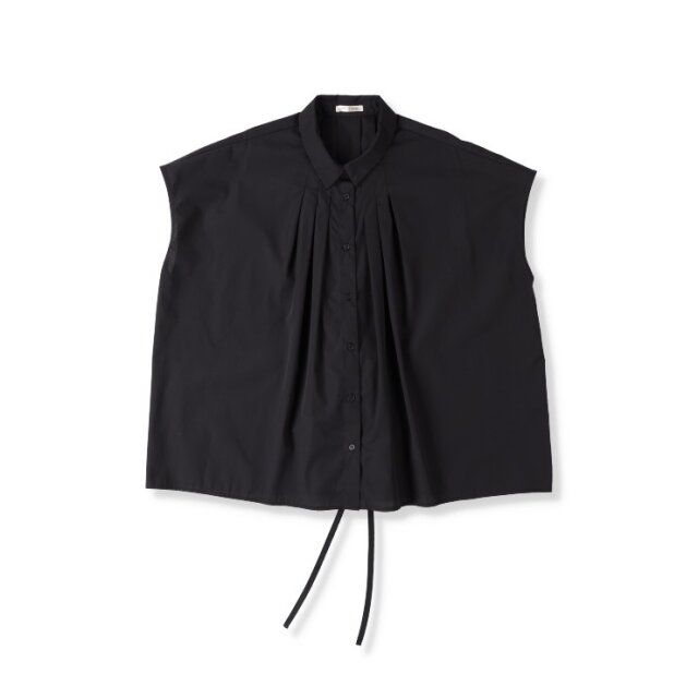 しまむらのタックブラウス