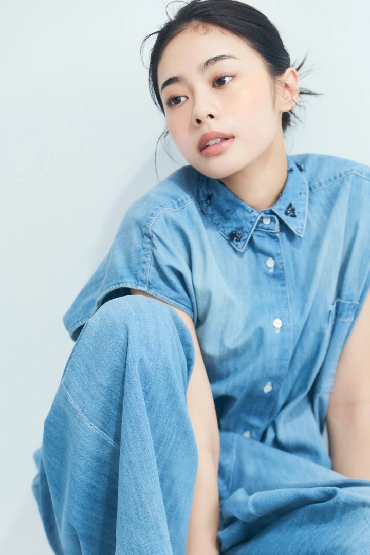 安斉星来さん 『人気ヘア＆メイクアップアーティストのイワタユイナさんが提案！ 決定版2025夏の旬顔レシピ』vol.1