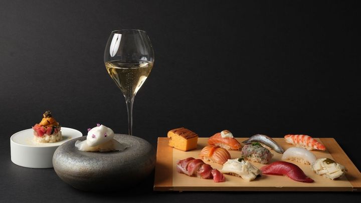 旨ければ、形にはこだわらない大阪だからこそできたシャンパンをテーマにした本格鮨。