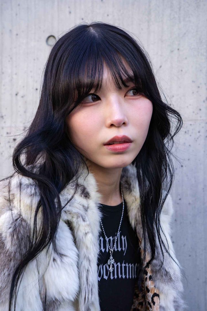 画像3: 流行りのカラーも押さえた、スタイルアップのお手本コーデ！