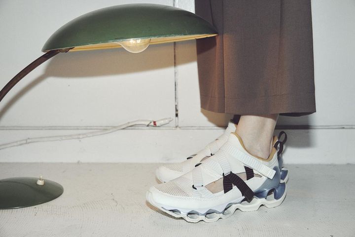 画像: WAVE PROPHECY STRAP￥22,550 jpn.mizuno.com