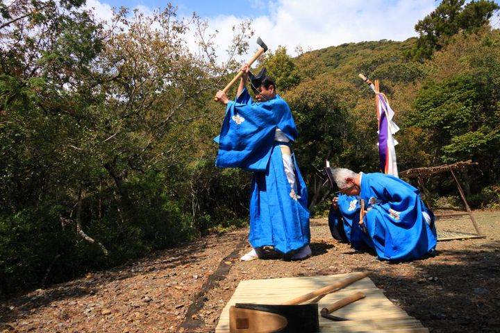 「大麻用材伐始祭」