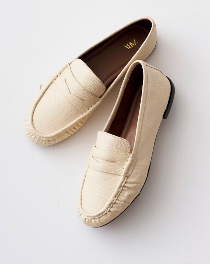 ローファー¥10,990／ザラ（ザラ カスタマーサービス）