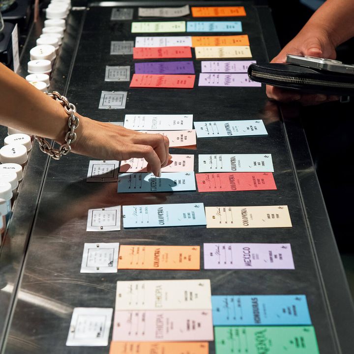 東京〈アシッドコーヒートーキョー〉店内