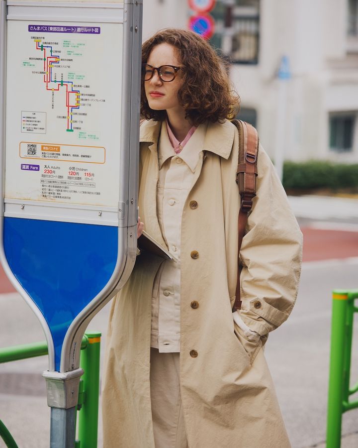 ホワイトデニムはトーンを合わせて大人に着ましょ。【FUDGE dig.｜彼女が好きなデニムonデニム-03】