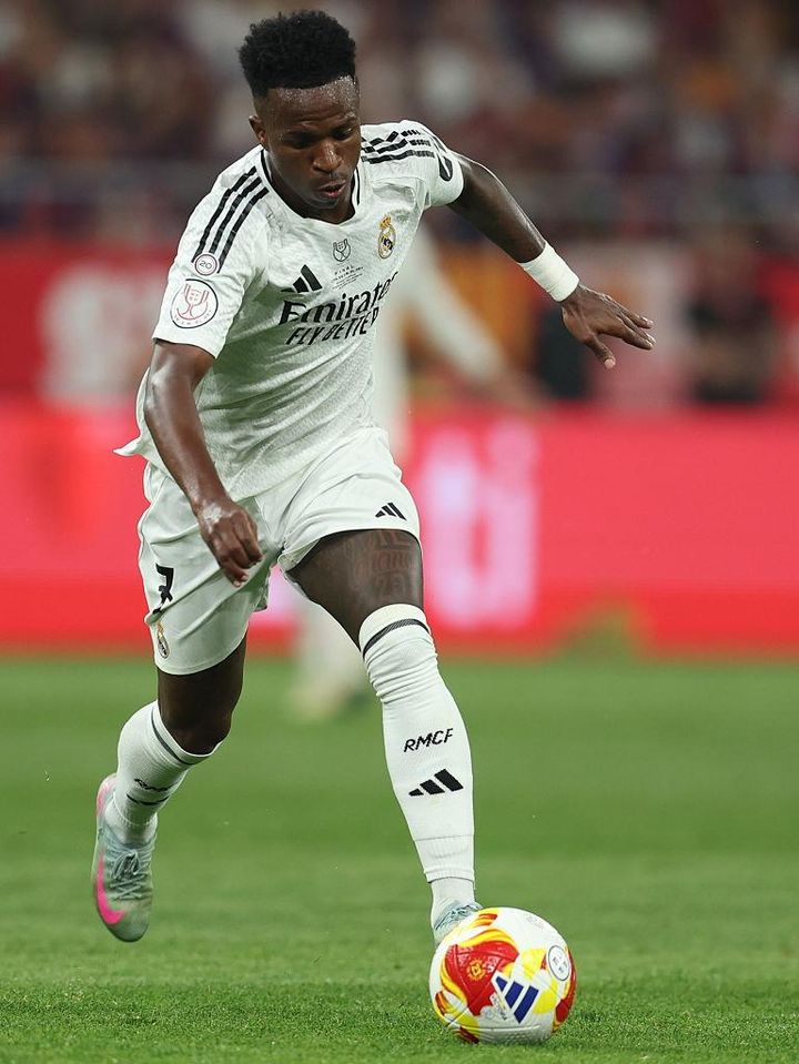 日本代表MFも…「今夏サウジアラビアに移籍するかもしれない5名のスター」