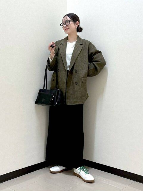 黒タイトスカートコーデ2