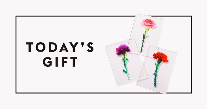 〈toumei〉のアクリルカード