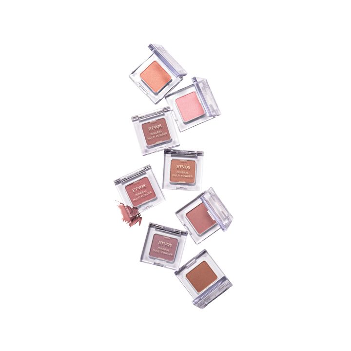 エトヴォス ミネラルマルチパウダー 上から：シュガーアプリコット、ラパンピンク、 セピアブラウン、リノベージュ、トープピンク、 モーブベージュ、フレンチモーブ、ペールキャメル