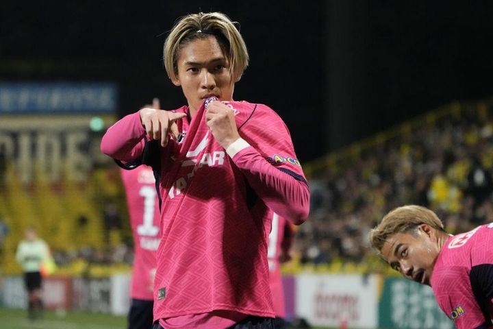 「行く前に騒げ」 ヨーロッパ移籍“可能性大”の日本人選手5名