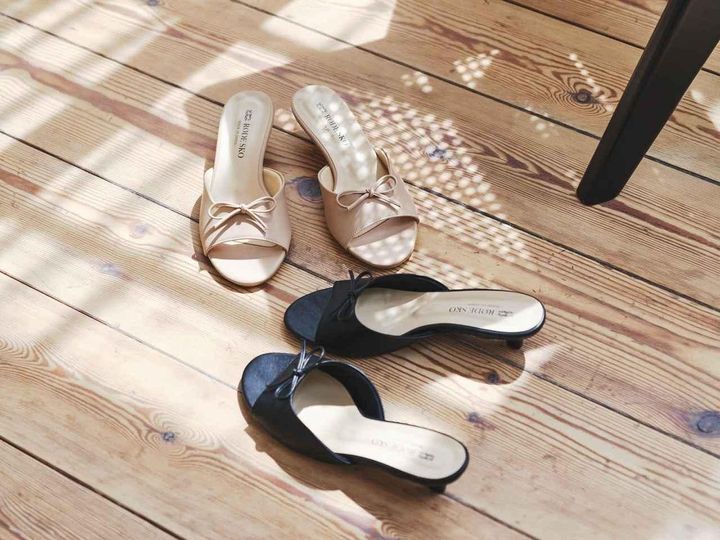 画像: 「『MADE IN JAPAN』リボンミュール」各￥8,800 出典：ロデスコ