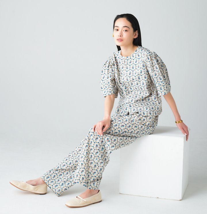 ペイズリーの総柄でトライバルな雰囲気になるセットアップ