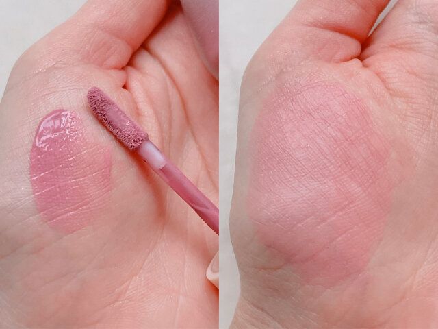 Fujiko メロメロチーク 02 メロメロピンク 手の平に付ける