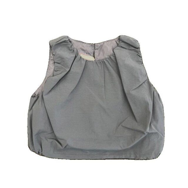 しまむらのバルーンドロストベスト