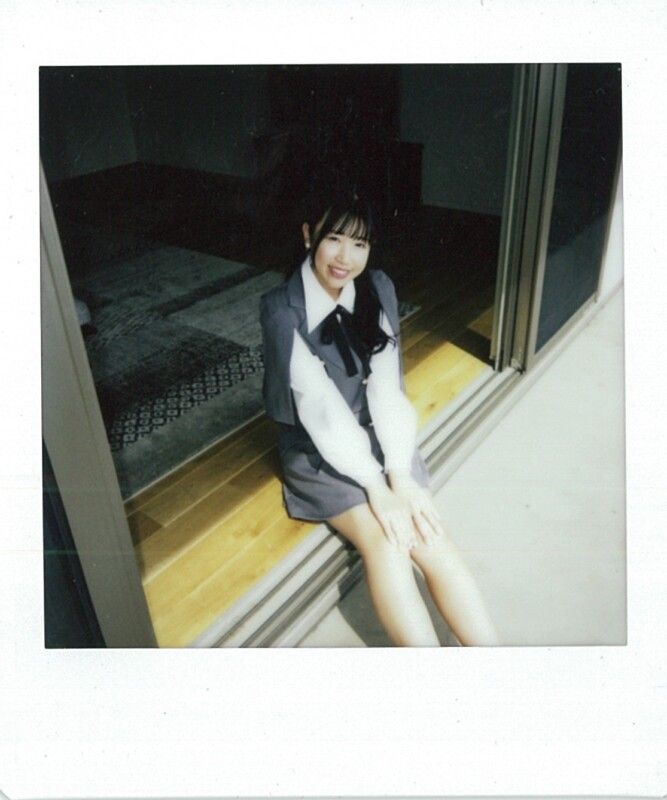 菅沼菜々、“初の写真集”が発売！限定チェキが当たる