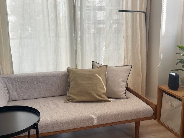 家具は背が低いものを選ぶ