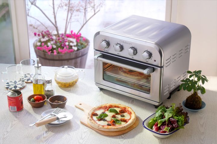 【新生活・おすすめ家電】《クイジナート》の最新オーブントースターは、料理上手の新しい相棒。