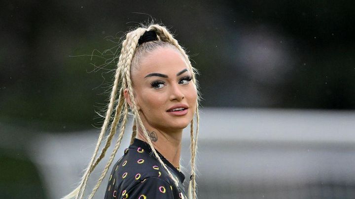 世界で最もセクシーな女子選手、「クラブ内恋愛」が破局か