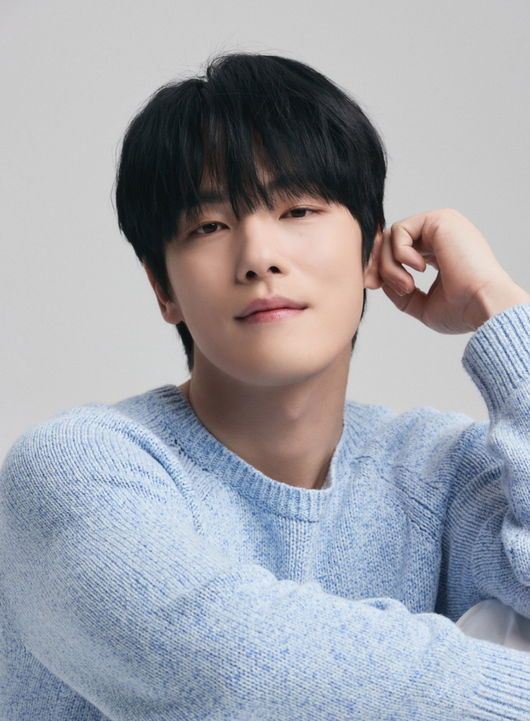 キム・ジョンヒョン