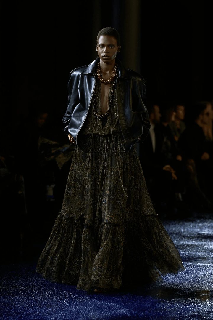 サンローラン、2025年春夏コレクション