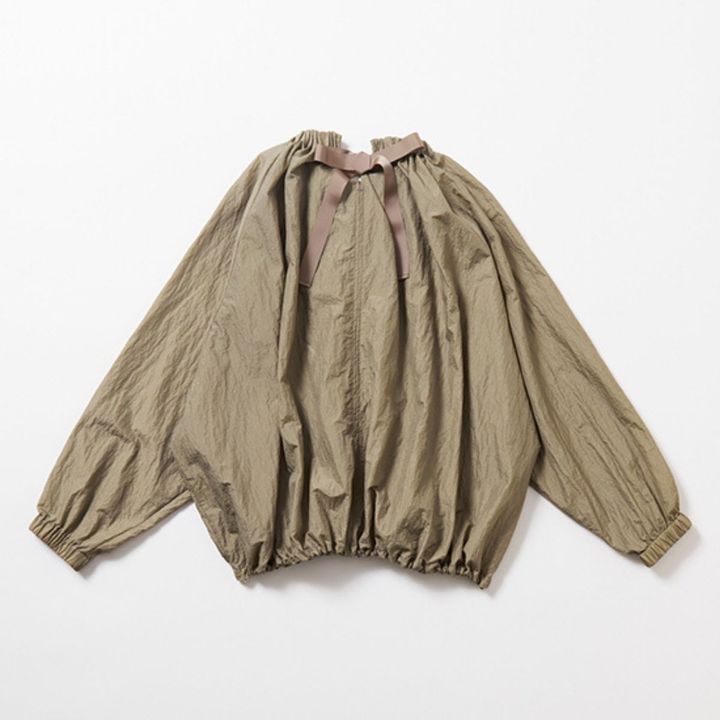 [THREE SQUARE]撥水コクーンギャザーブルゾン_ベージュ_後ろ