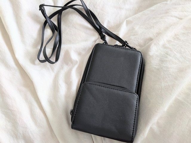 お財布スマホショルダーバッグ