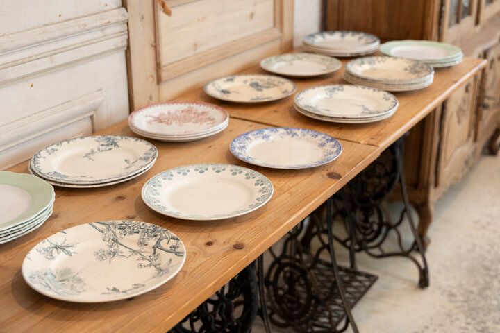 まるでフランスへ旅をする気分 ♪ 京都・西陣「cafe cirque」できらめくミニタルトを