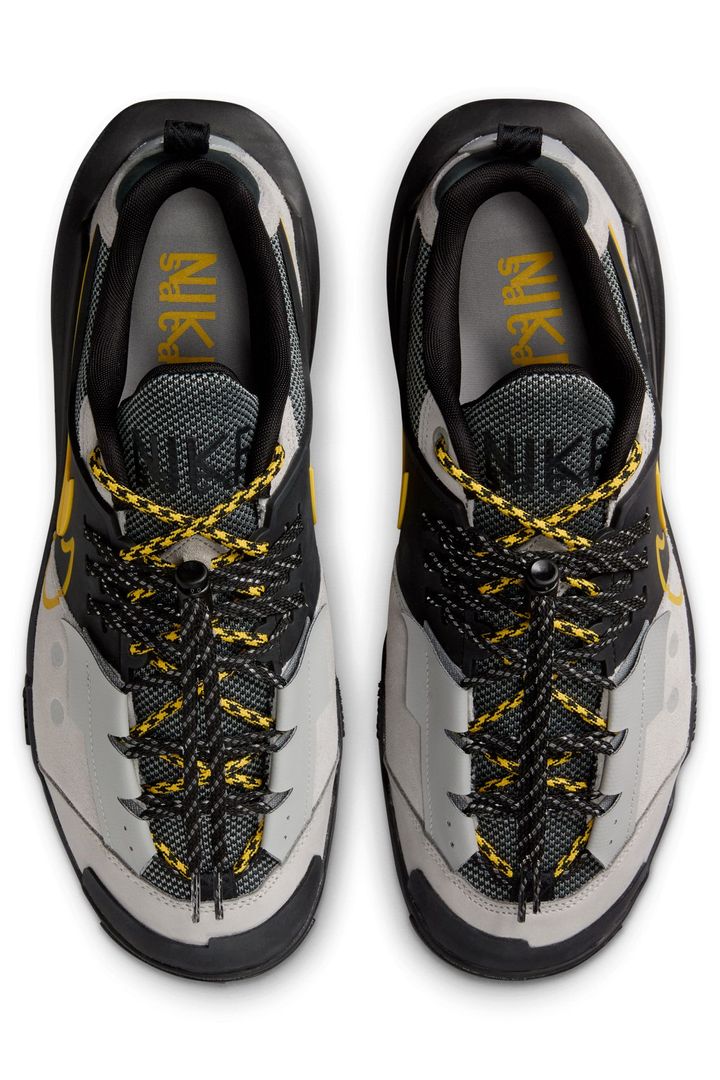 NIKE x sacai Zegamadome ¥25,080