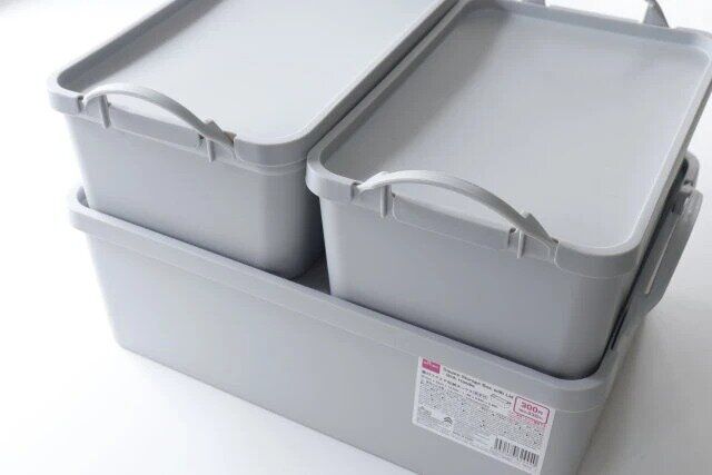 ダイソーの蓋付スクエア収納ボックス 取手付3