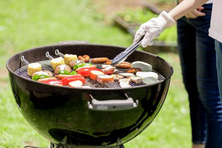 「自宅の庭でバーベキュー」違法なの…？