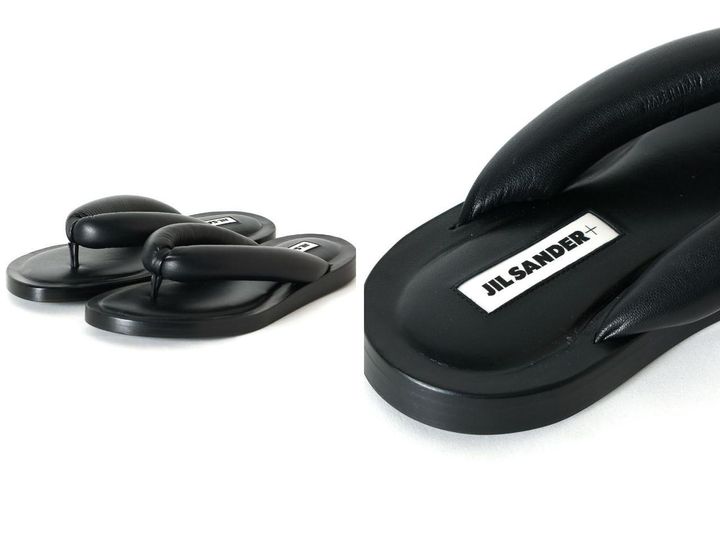 画像: 「フラットサンダル」￥159,500【ジルサンダー】 出典：パリゴ