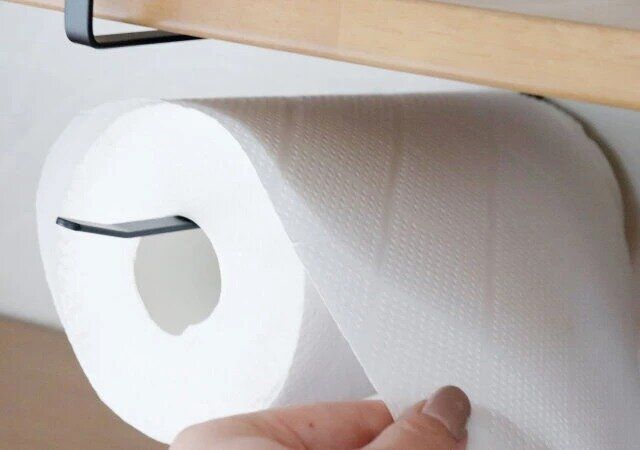 ダイソーの棚下キッチンタオルホルダー3