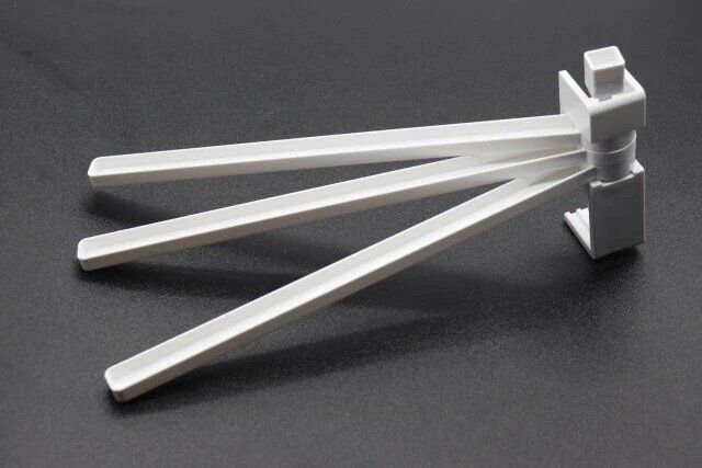 ダイソーの吊り戸棚用ふきん掛け1