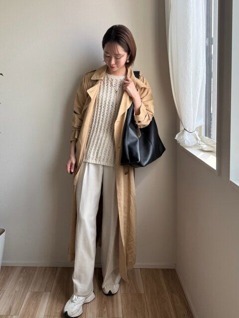 オーバーサイズのトレンチコートコーデ
