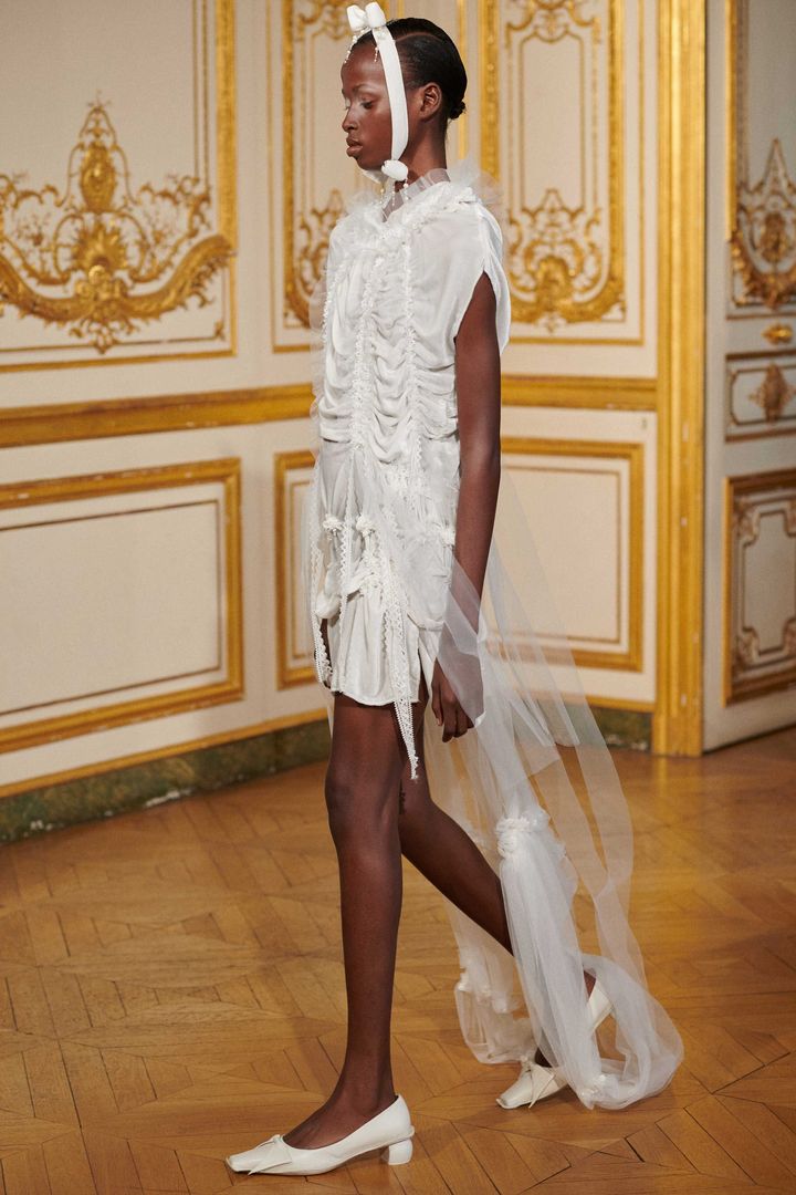 ロイシン ピアス 2025-26年秋冬コレクションより。