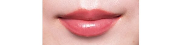 塗り比べ／ピーチC ジューシーネクター リップスティック M しあわせまろみピンク