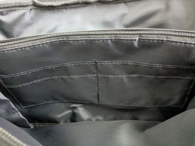 WOODS高性能2WAYバッグカードポケット