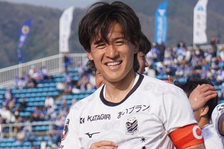 J2北海道コンサドーレ札幌が山形に1-0完勝！J復帰の高嶺朋樹主将を筆頭に粘り強いイレブンへと成長