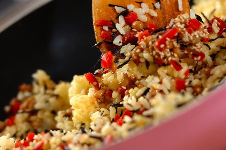 ヒジキと納豆のチャーハンの作り方2