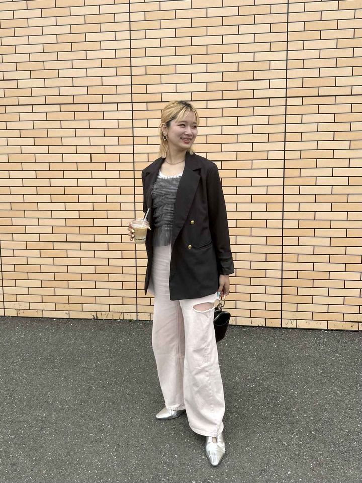 画像: ジャケットコーデ