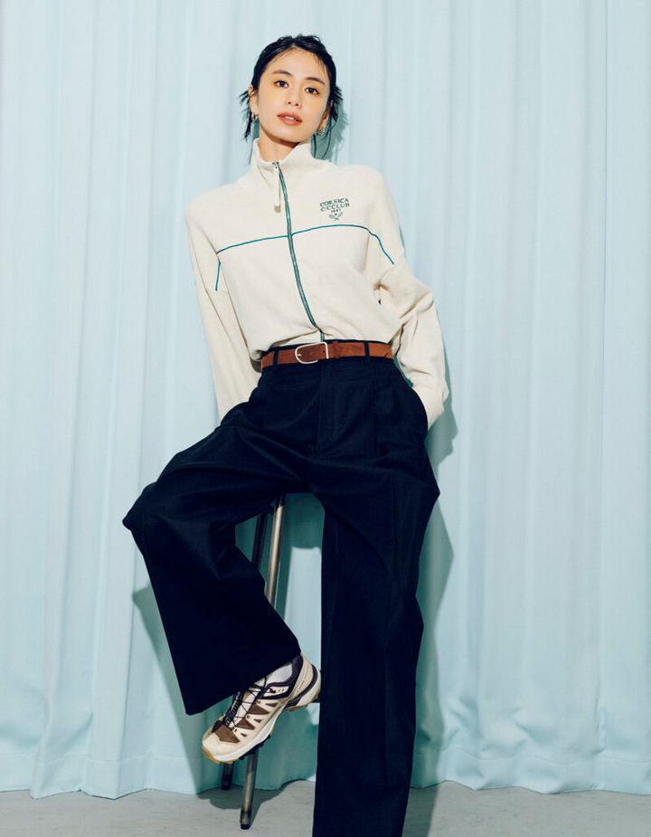 トラックジャケット