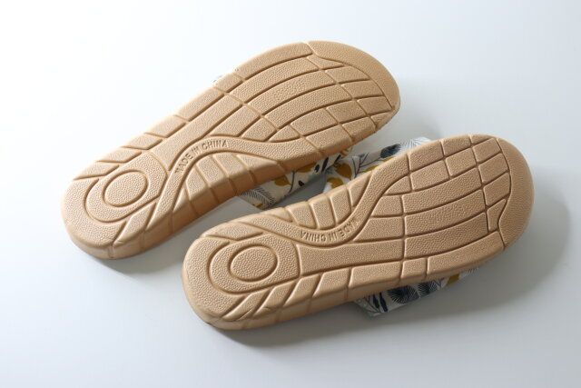 ダイソーの外でも履けるスリッパ（ジュート入、プリント、22cm－24cm）のソール