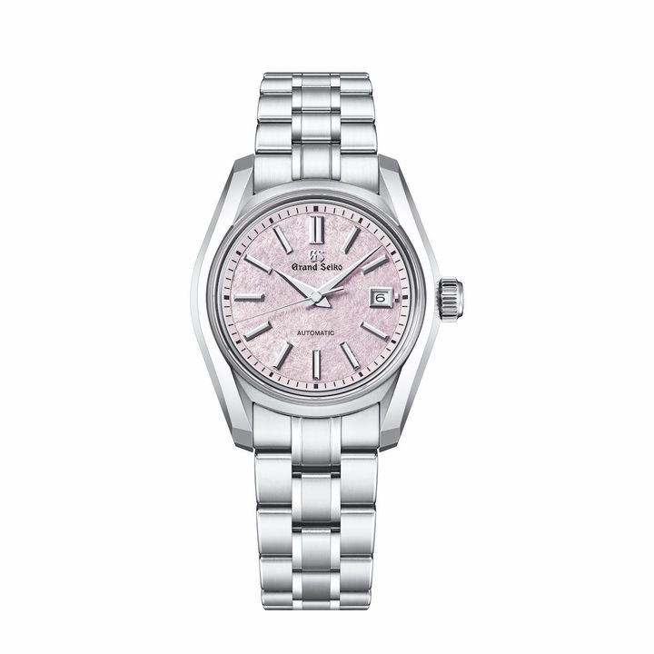 「Heritage Collection 62GS メカニカル 30mm STGK031」（SS、ケース径30mm、自動巻き）￥880,000／GRAND SEIKO
