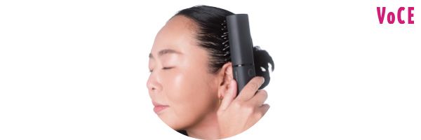 岡田さんが愛用するのは、デンキバリブラシ。